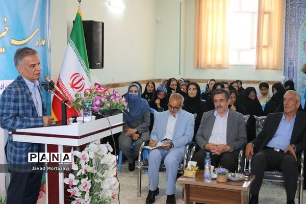 آیین افتتاح مدرسه 12 کلاسه مهر عظام در شهرستان مرند
