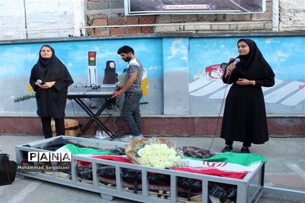 مراسم تشییع پیکر معلم بازنشسته و خیر مدرسه‌ساز