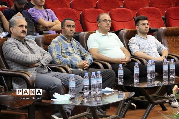 همایش آشنایی دانش‌آموزان اسلامشهر با رشته‌های فنی دانشگاه آزاداسلامی