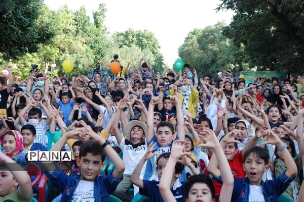 افتتاح جشنواره بین‌المللی تئاتر کودک و نوجوان در همدان