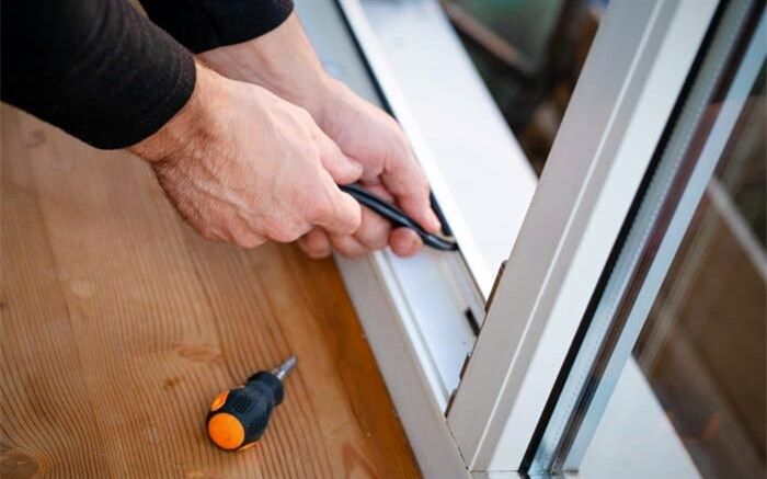 چگونه از شر سر و صداها در آپارتمان خلاص شویم؟