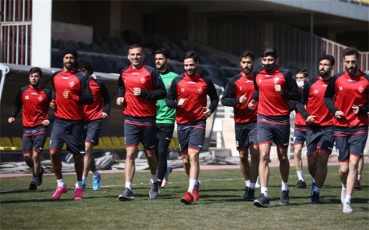 علیرضا محمد: مدیریت ستاره‌های پرسپولیس کار یحیی را سخت می‌کند