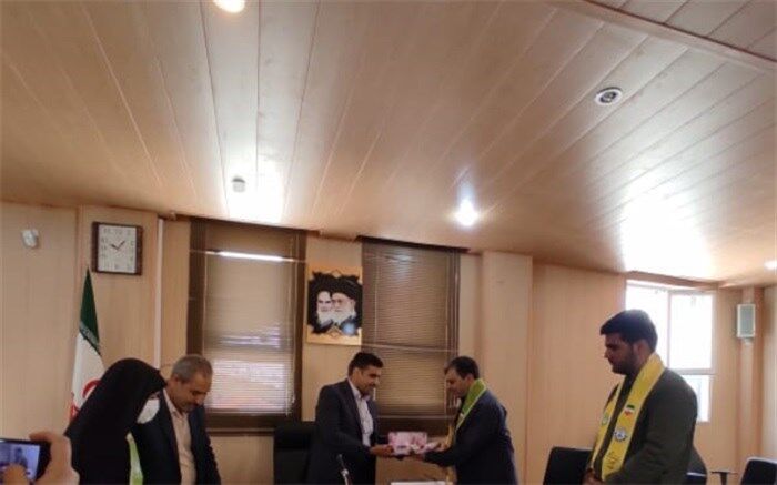 جلسه هم‌اندیشی مربیان پیشتاز، روسای مجلس دانش‌آموزی و خبرنگاران پانا در فلاورجان