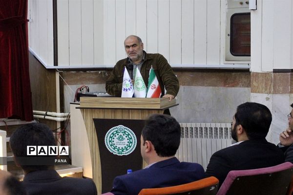 فینال مناظره دانش‌آموزی آذربایجان غربی