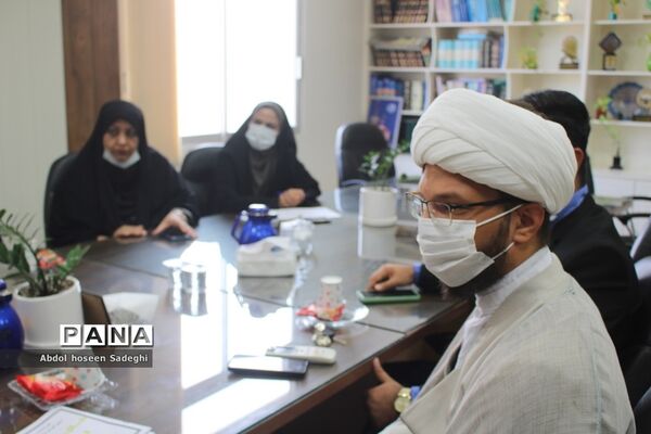 جلسه هماهنگی برگزاری دوره‌های توجیهی اتحادیه انجمن‌های اسلامی دانش‌آموزان استان بوشهر