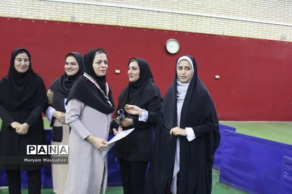 جشنواره فرهنگی ورزشی  فرهنگیان استان بوشهر رشته تنیس روی میز بانوان