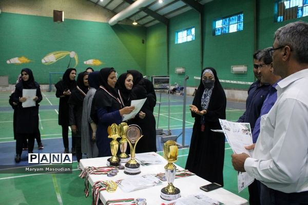 جشنواره فرهنگی ورزشی فرهنگیان استان بوشهر رشته ورزش بدمینتون  بانوان