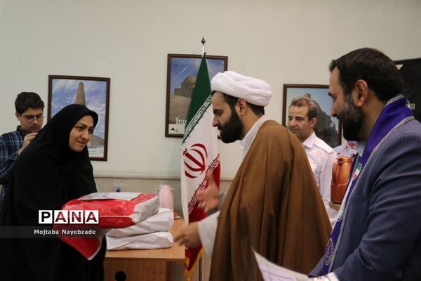 نشست مدرسان سازمان دانش‌آموزی خراسان رضوی