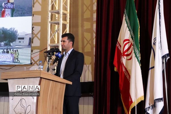 دیدار وزیر آموزش و پرورش با جمعی از معلمان و مدیران آموزش و پرورش استان فارس