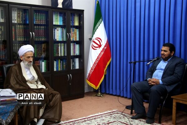 دیدار دبیر شورای هماهنگی مبارزه با مواد مخدر مازندران با نماینده ولی فقیه