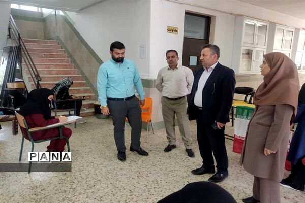 رقابت ۳۳۰ دانش‌آموز در آزمون مدارس نمونه دولتی