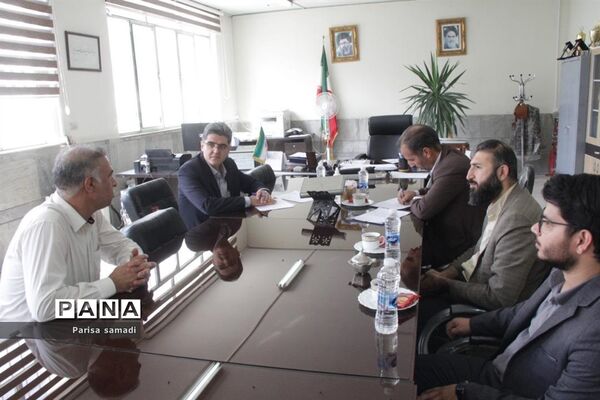 بازدید از روند برگزاری آزمون ورودی مدارس فرهنگ در آموزش و پرورش منطقه ۱۳ تهران