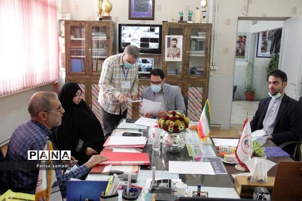 بازدید از روند برگزاری آزمون ورودی مدارس فرهنگ در آموزش و پرورش منطقه ۱۳ تهران