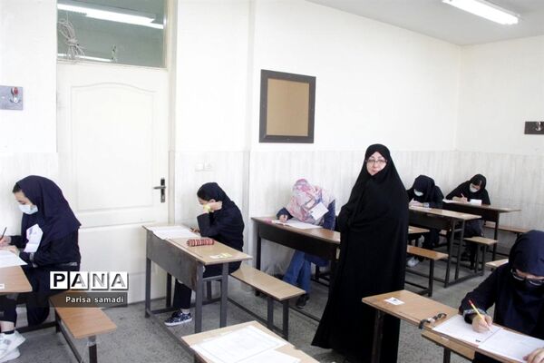 بازدید از روند برگزاری آزمون ورودی مدارس فرهنگ در آموزش و پرورش منطقه ۱۳ تهران