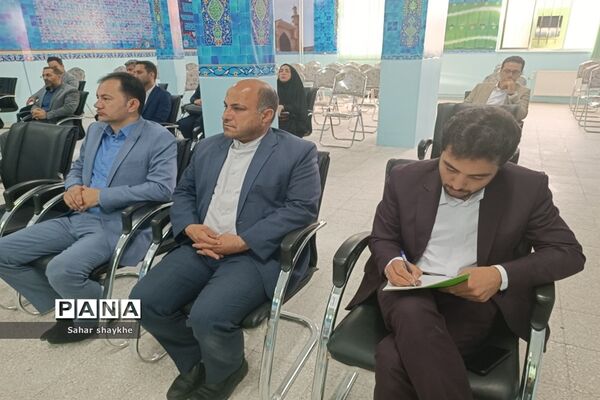 آیین افتتاحیه پایگاه‌های سنجش نوآموزان شهرستان‌های استان تهران در دبستان طاها ملارد