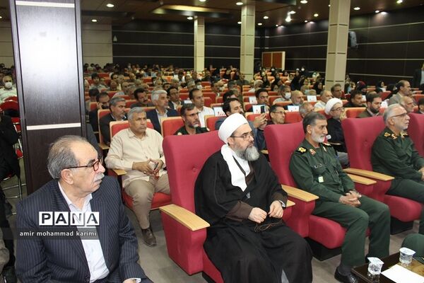 همایش گرامیداشت روز ملی اصناف با حضور پررنگ دانش‌آموزان پیشتاز و خبرنگاران پانا
