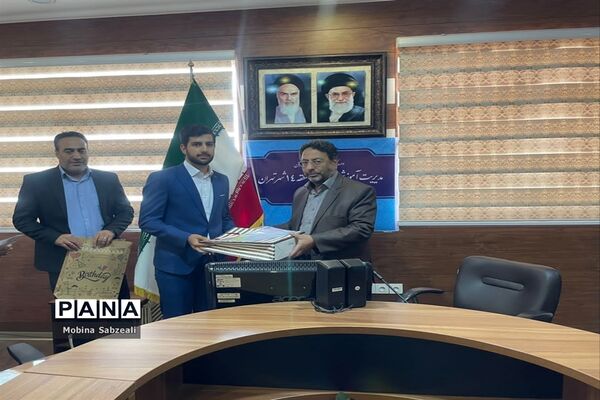 اولین جلسه گفت‌وگو محور هیات رئیسه مجلس دانش‌آموزی منطقه ۱۴