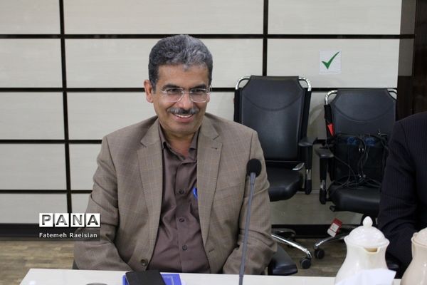 جلسه ستاد شاهد اداره‌کل آموزش و پرورش استان بوشهر