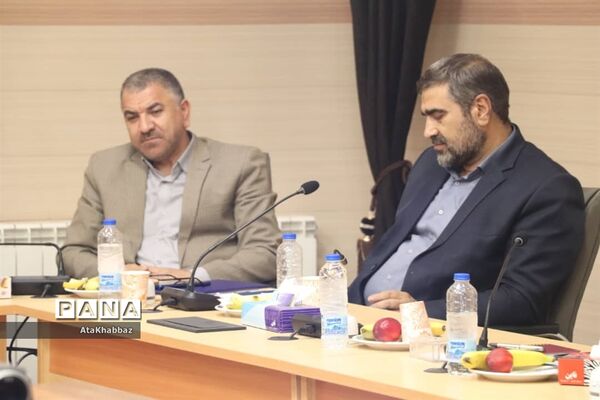 جلسه ستادی استانی بررسی نتایج آزمون استخدامی ادارات