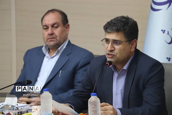 جلسه ستادی استانی بررسی نتایج آزمون استخدامی ادارات