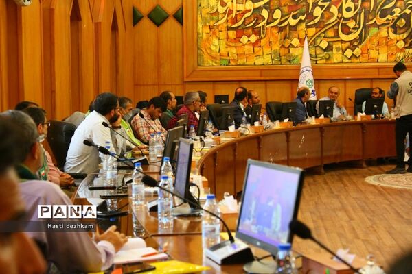 دیدار قائم مقام معاون وزیر در سازمان دانش‌آموزی کشور با مربیان پیشتاز سازمان دانش‌آموزی فارس