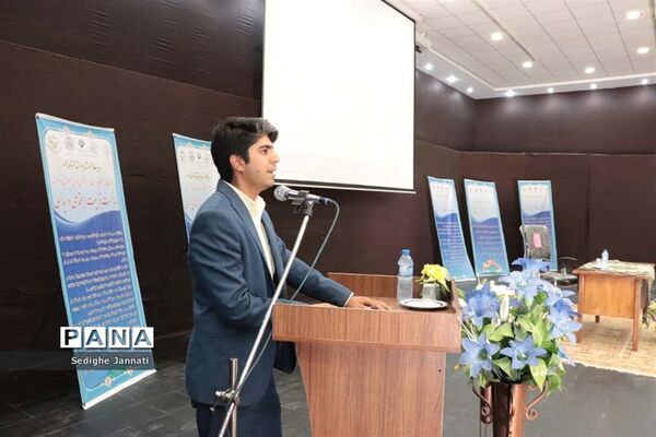حضور معاون آموزش ابتدایی اداره‌کل آموزش و پرورش فارس در جمع فرهنگیان آباده