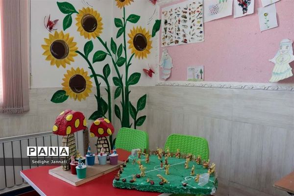 حضور معاون آموزش ابتدایی اداره‌کل آموزش و پرورش فارس در جمع فرهنگیان آباده