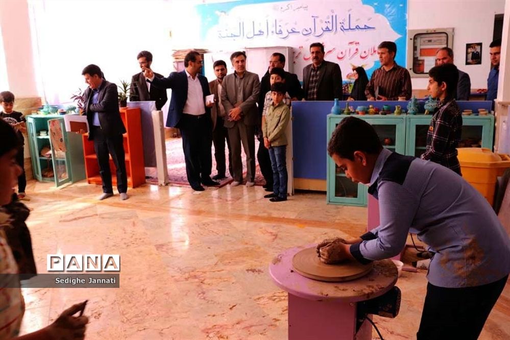 حضور معاون آموزش ابتدایی اداره‌کل آموزش و پرورش فارس در جمع فرهنگیان آباده