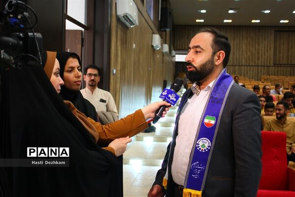 اولین نشست نمایندگان یازدهمین دوره مجلس دانش‌آموزی استان فارس