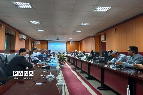 نشست هیات اندیشه‌ورز کانون بسیج فرهنگیان ناحیه کاشمر