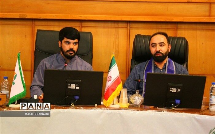 تعصب روی هیچ نمادی پذیرفته نیست و فقط حفظ هویت سازمان دانش‌آموزی اولویت دارد