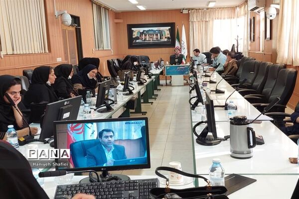 نشست عوامل اجرایی برگزاری کنکور سراسری ناحیه یک شیراز