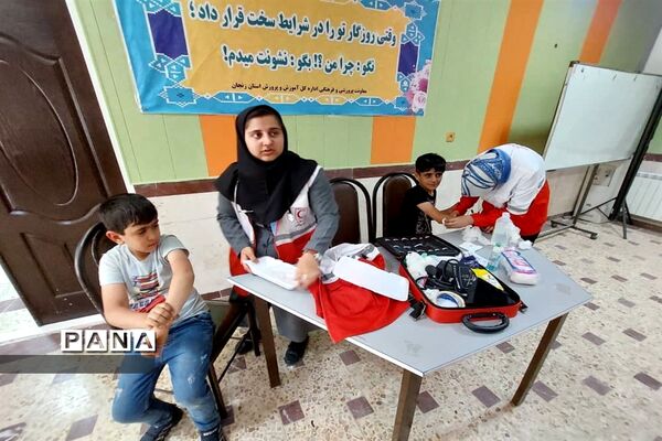 بازدید معاون پرورشی و فرهنگی وزارت آموزش و پرورش از اردوگاه امام خمینی زنجان