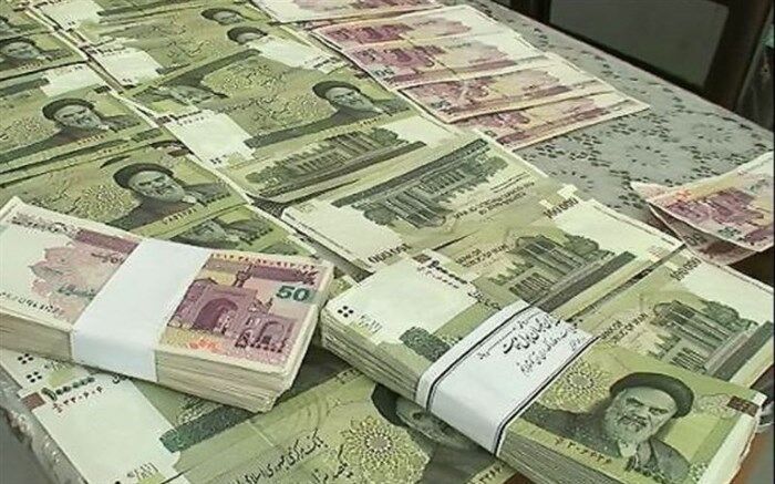 حجم نقدینگی به ۴۸۳۲ هزار میلیارد تومان رسید