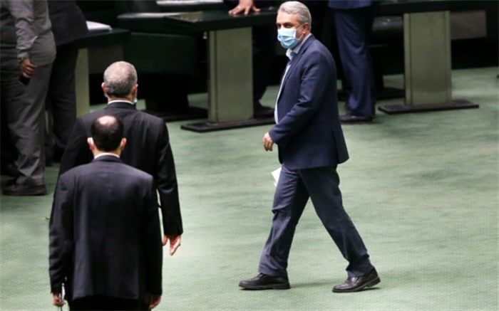 از تعویق دوماهه استیضاح وزیر صمت تا اظهارنظرها پیرامون حذف ارز ترجیحی