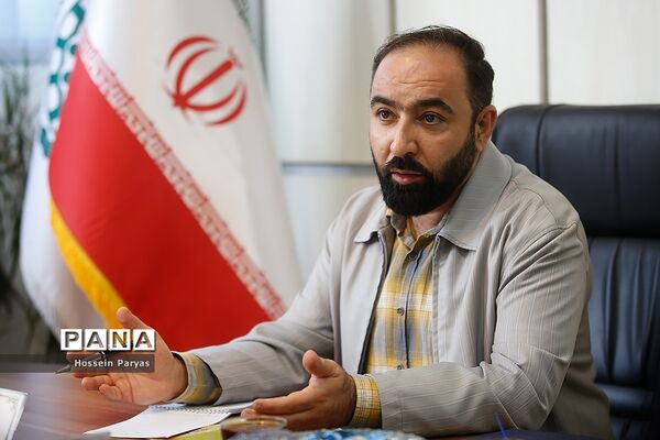 آیین تکریم و معارفه معاونت برنامه‌ریزی، خوداتکایی و نظارت بر امور استان‌ها سازمان دانش‌آموزی