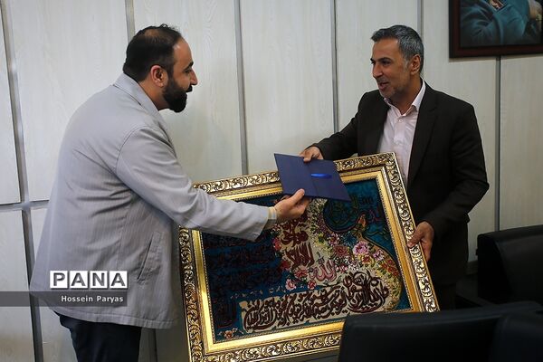 آیین تکریم و معارفه معاونت برنامه‌ریزی، خوداتکایی و نظارت بر امور استان‌ها سازمان دانش‌آموزی