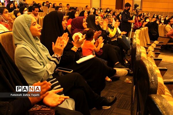 کارگاه آموزشی «روی صحنه زندگی کن »در استان سمنان