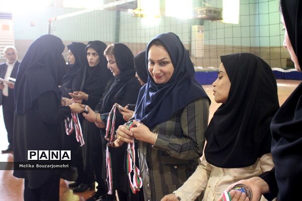 جشنواره فرهنگی ورزشی فرهنگیان استان بوشهر رشته والیبال بانوان