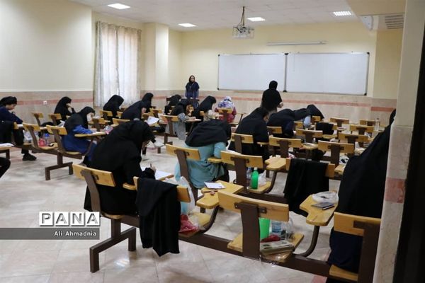 رقابت دانش‌آموزان در کنکور رشته تجربی-2