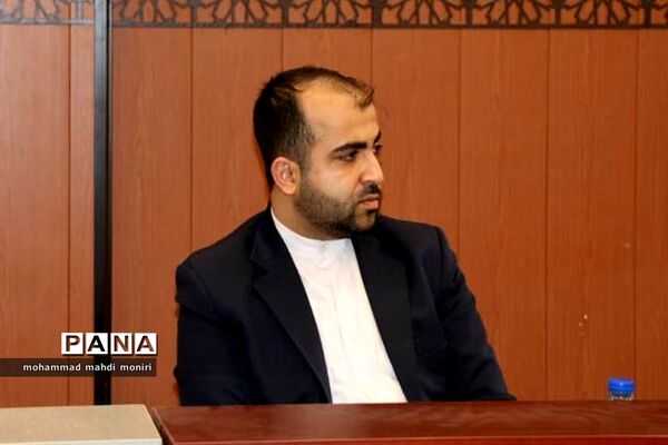 نشست اعضای سمن جوانان شهرستان دیر با مشاور جوان استاندار بوشهر