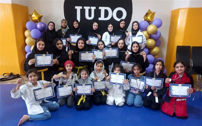 سختی‌های ورزش حرفه‌ای و دخترانی که  در راه رسیدن به هدف، بی‌وقفه در حال مبارزه هستند