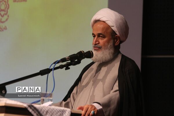 سومین یادواره شهدای شهرداری قم