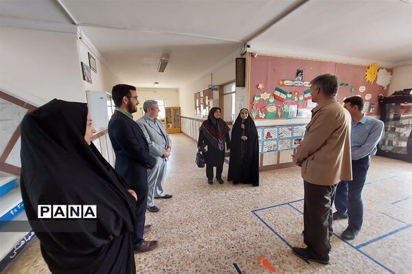 بازدیدمعاون ‌فعالیت‌های دانش‌آموزی سازمان دانش‌آموزی کشور از برنامه‌های تابستانی استان زنجان