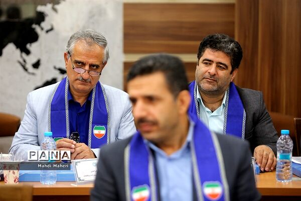 نشست صمیمانه مدیران سازمان دانش‌آموزی سراسر کشور-1