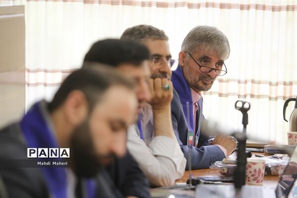 نشست صمیمانه مدیران سازمان دانش‌آموزی سراسر کشور-1