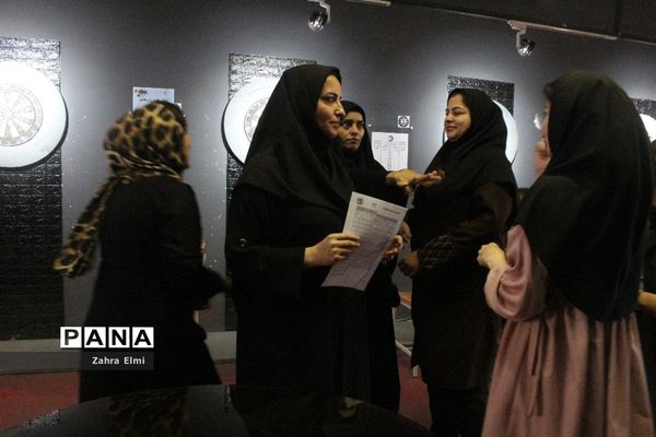 مسابقه دارت ویژه اصحاب رسانه به‌مناسبت روز قلم