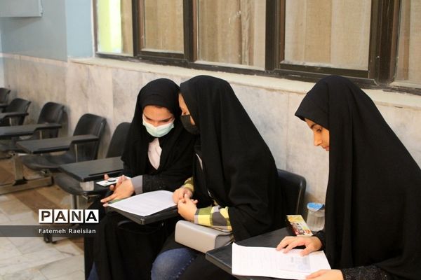 مرحله استانی هشتمین دوره جشنواره نوجوان خوارزمی استان بوشهر