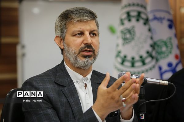 نشست صمیمانه مدیران سازمان دانش‌آموزی سراسر کشور-2