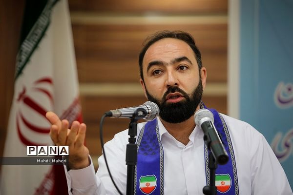 نشست صمیمانه مدیران سازمان دانش‌آموزی سراسر کشور-2